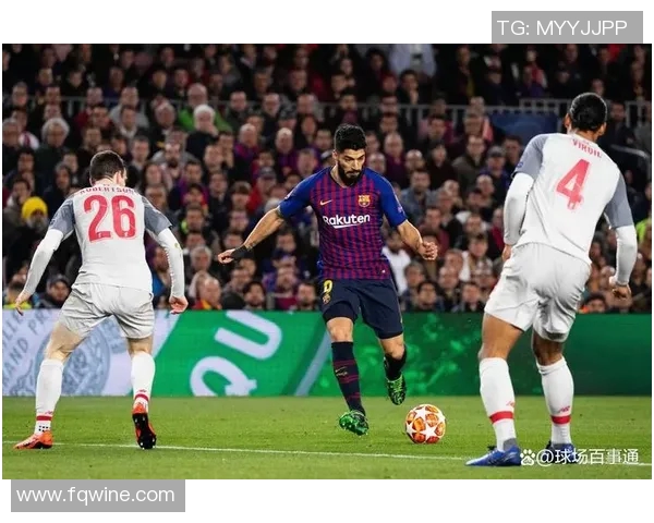 大巴黎宣布西甲名宿离队，巴萨有意收购引起球迷热议