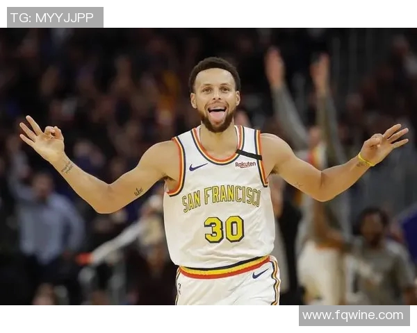 勇士主帅透露库里复出时间表，球迷：揭幕战再见斯特芬？