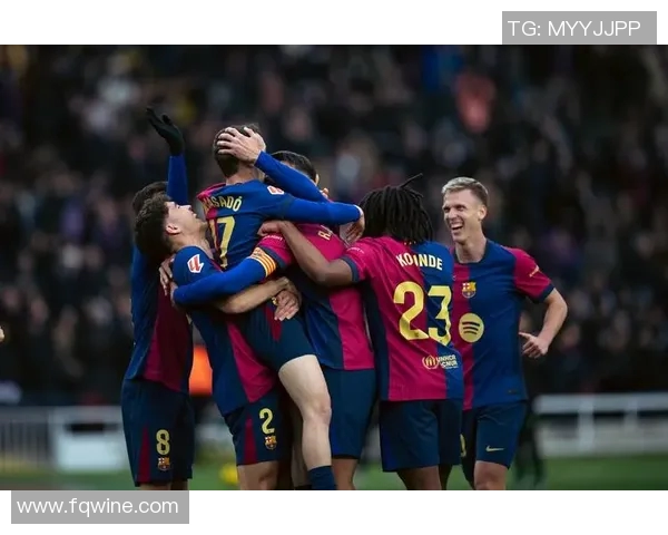 巴塞罗那惨遭逆转，皇马登顶西甲榜首位置